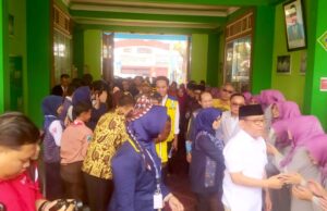 Momen Menteri Pratikno di SMPN 1 Padangan Bojonegoro, Siswa Teriak hingga Foto Bareng IMG 20260822 WA0024