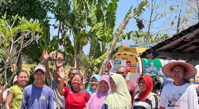 Empat Truk Tangki Bergerak, 100 Ribu Liter Air Bantu Warga Bojonegoro IMG 20260907 WA0001