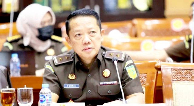 Terungkap di Persidangan, Ada Kue Rp20 Miliar untuk Eks Jampidsus Febrie