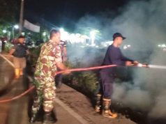 Kebakaran Lahan di Babat Lamongan Jadi Perhatian, Babinsa Ingatkan Warga Tetap Waspada
