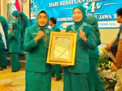 Pengabdian Tiga Dekade Berbuah Penghargaan, Emy Tegaskan Komitmen untuk PKK Bojonegoro